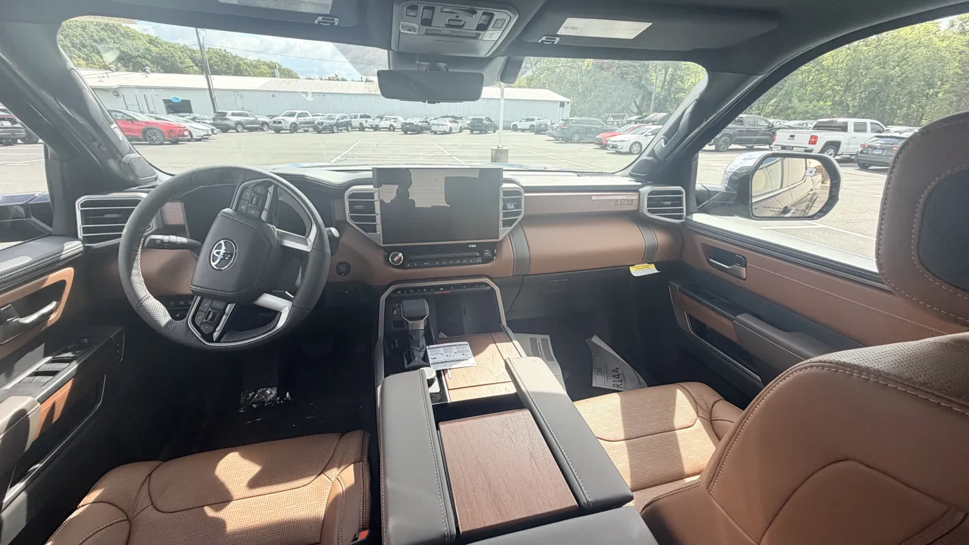 Interior em couro caramelo